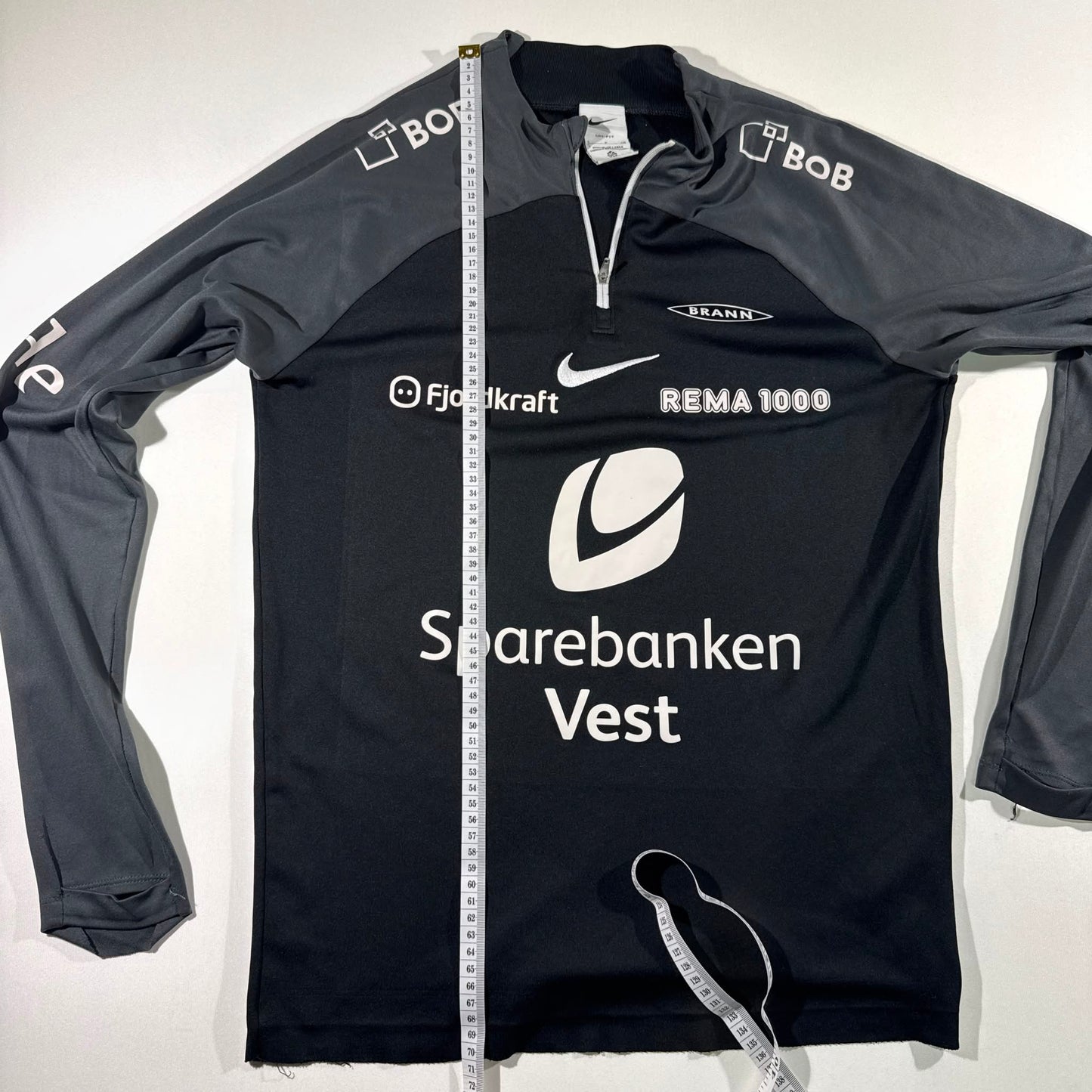 Brann black tracksuit