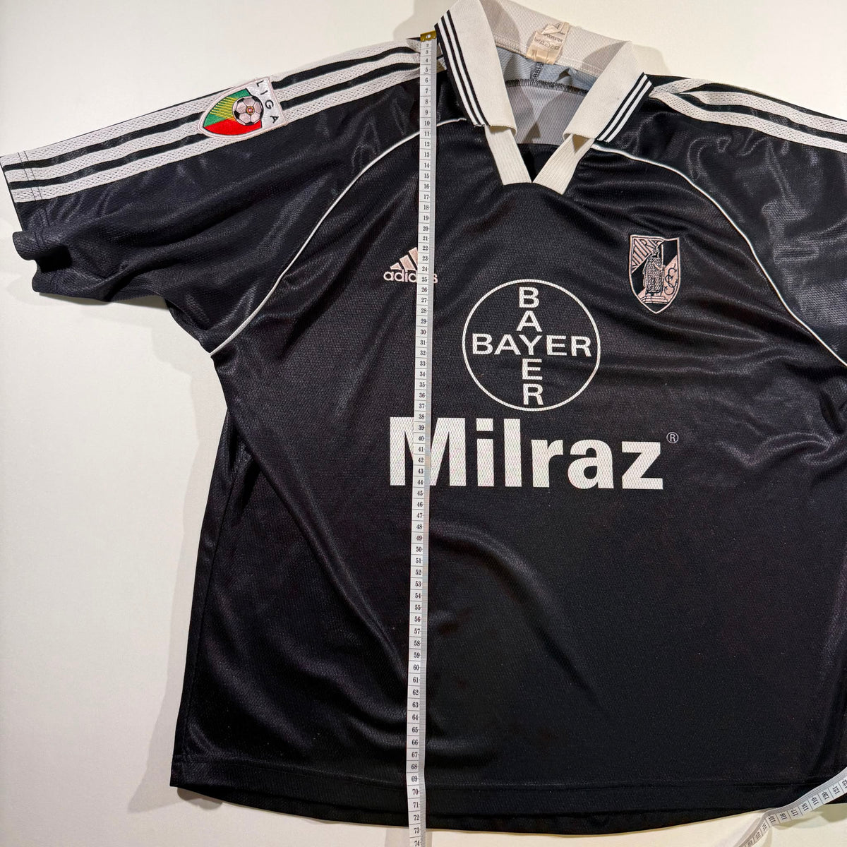 Vitória de Guimarães 1999/00 away (L)