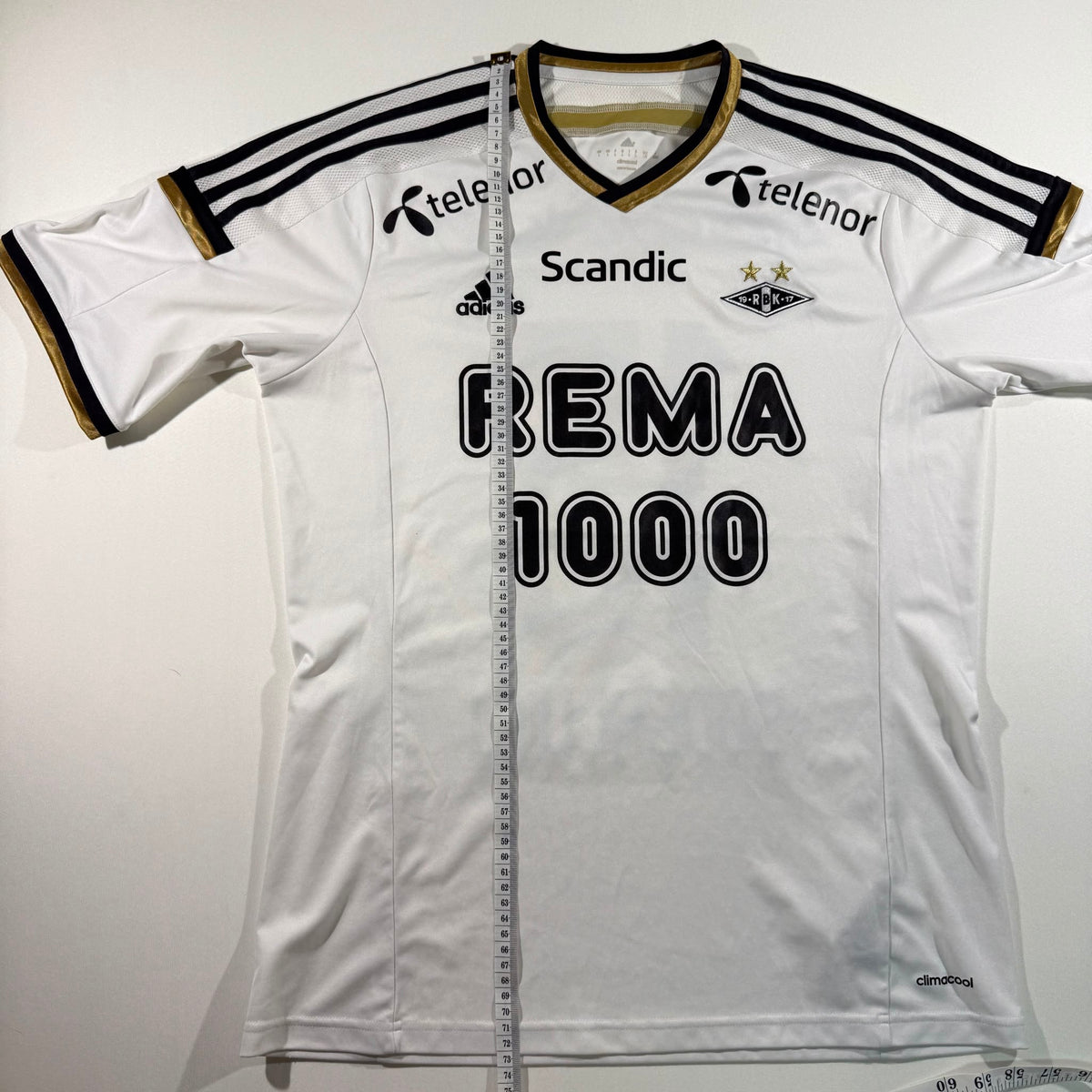Rosenborg 2015 home #15 Alexander Søderlund