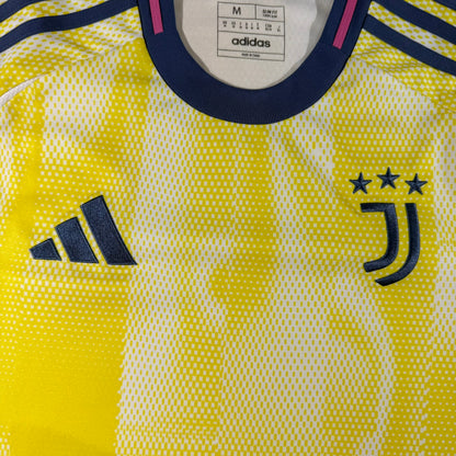 Juventus 2024/25 away