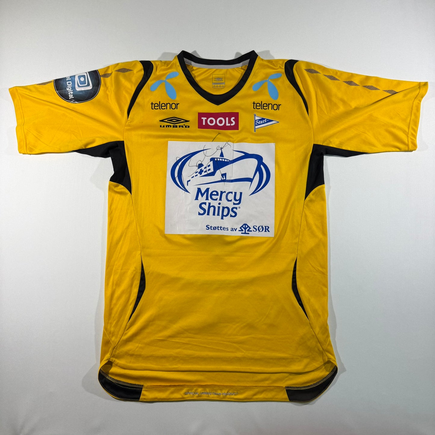 IK Start 2009 home matchworn #9 Cristian Bolaños