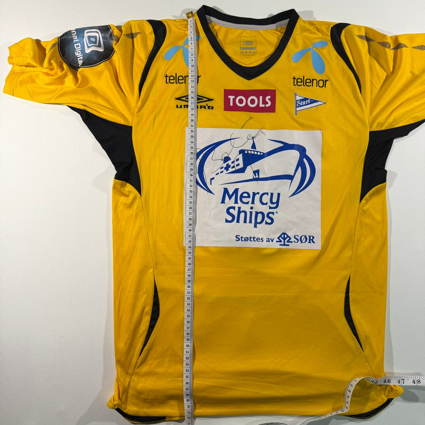 IK Start 2009 home matchworn #9 Cristian Bolaños