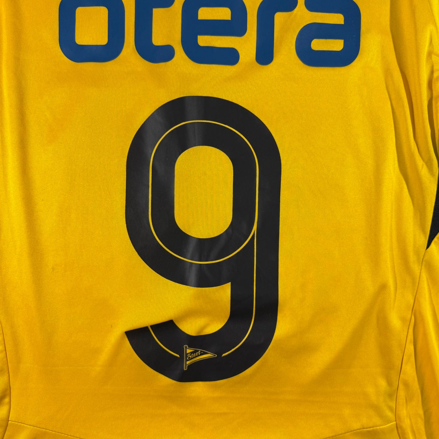 IK Start 2009 home matchworn #9 Cristian Bolaños
