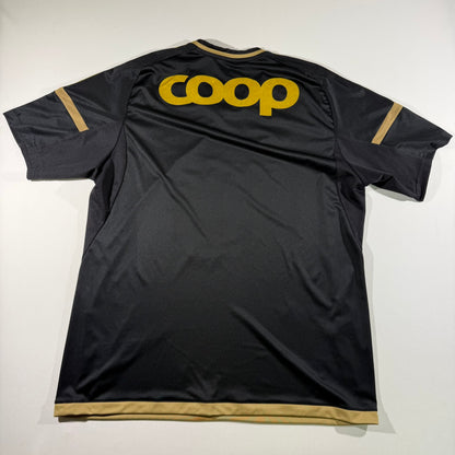 Rosenborg 2016 away gold