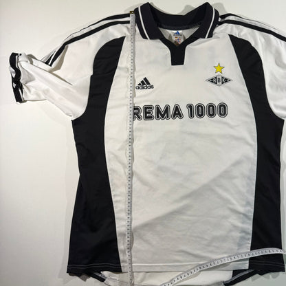 Rosenborg 2001 home matchworn #9 Frode Johnsen