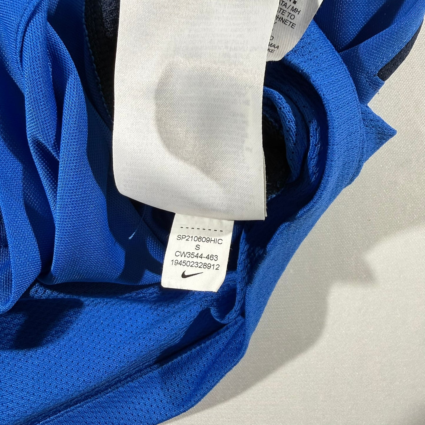 Molde FK 2021 home, signed by the first team