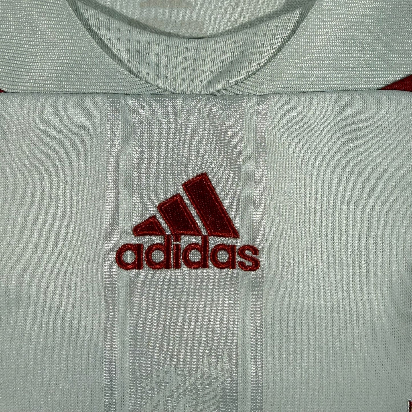 Liverpool 2007/08 away #13