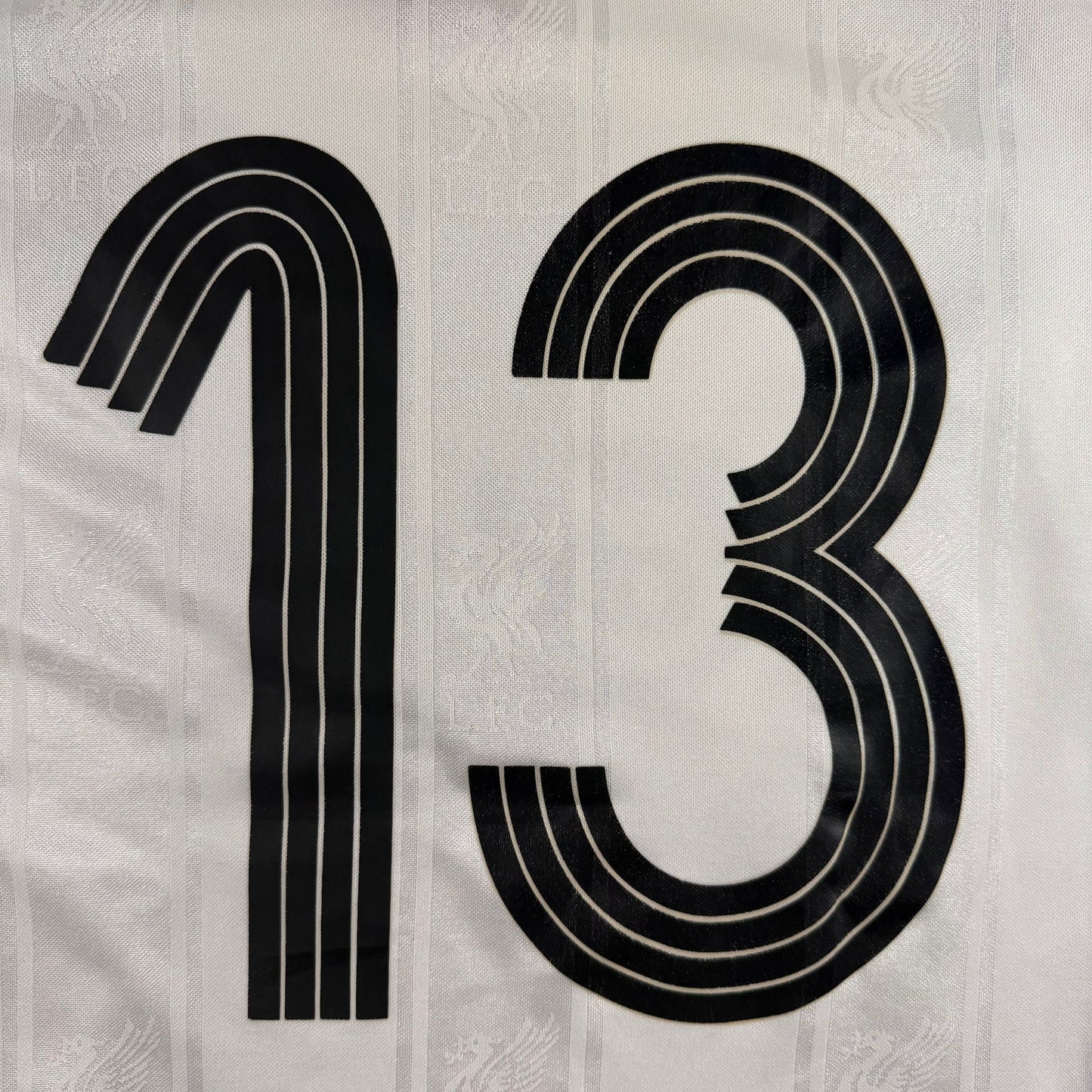 Liverpool 2007/08 away #13