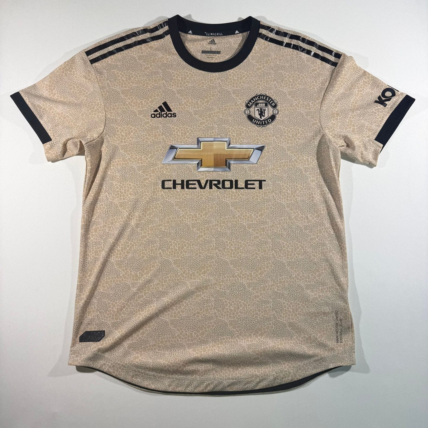 Manchester United 2019/20 away player issue