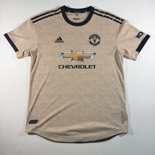 Manchester United 2019/20 away player issue