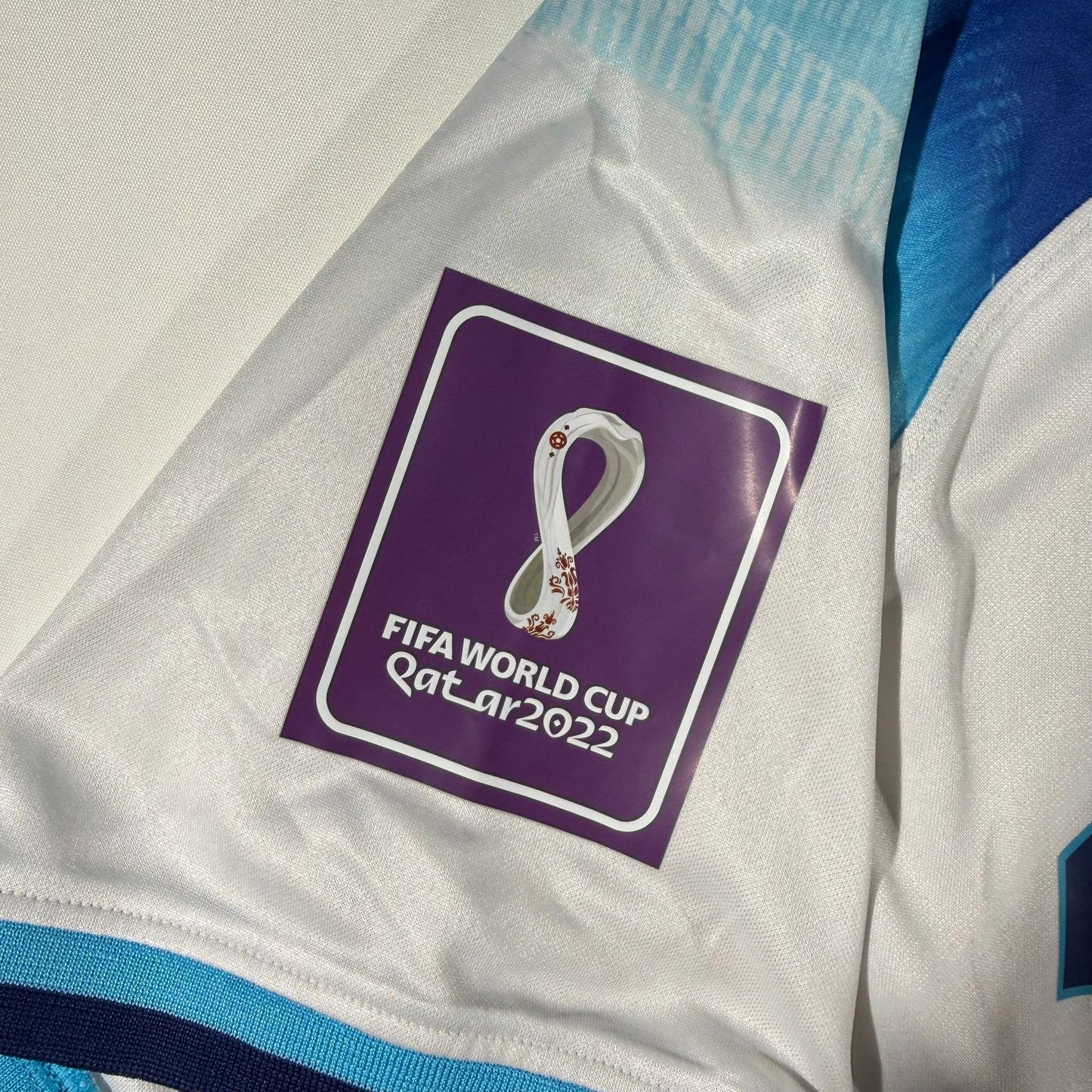 England 2022 home #22 Jude Bellingham