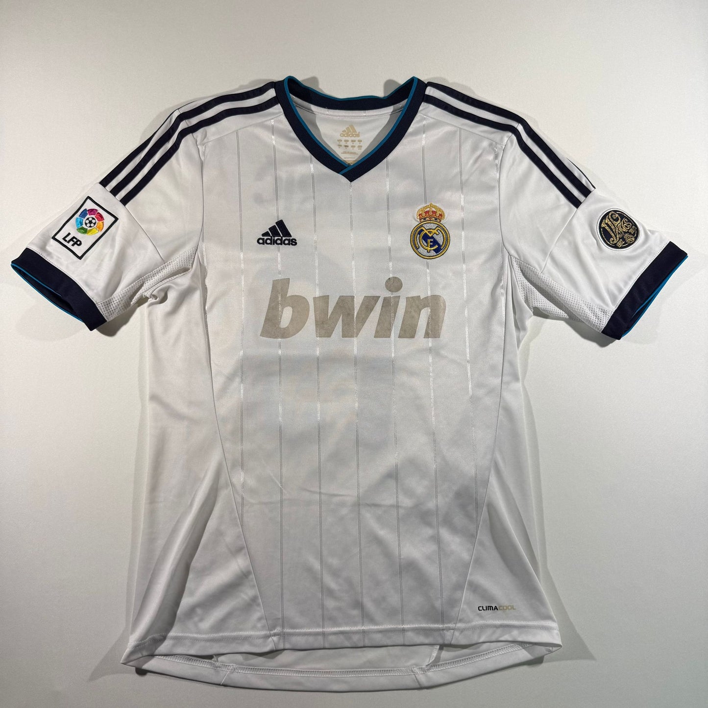 Real Madrid 2012/13 home #19 Luka Modrić
