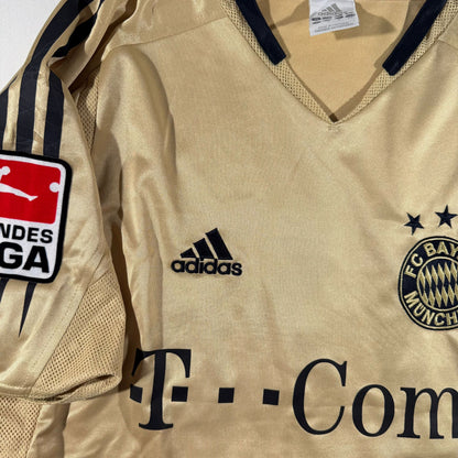 Bayern 2004/05 away #10 Roy Makaay