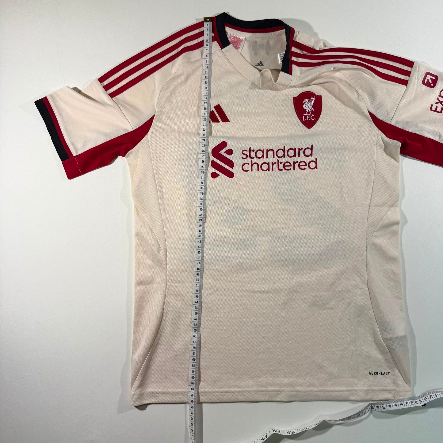 Liverpool 2025/26 away #22 Hugo Ekitike
