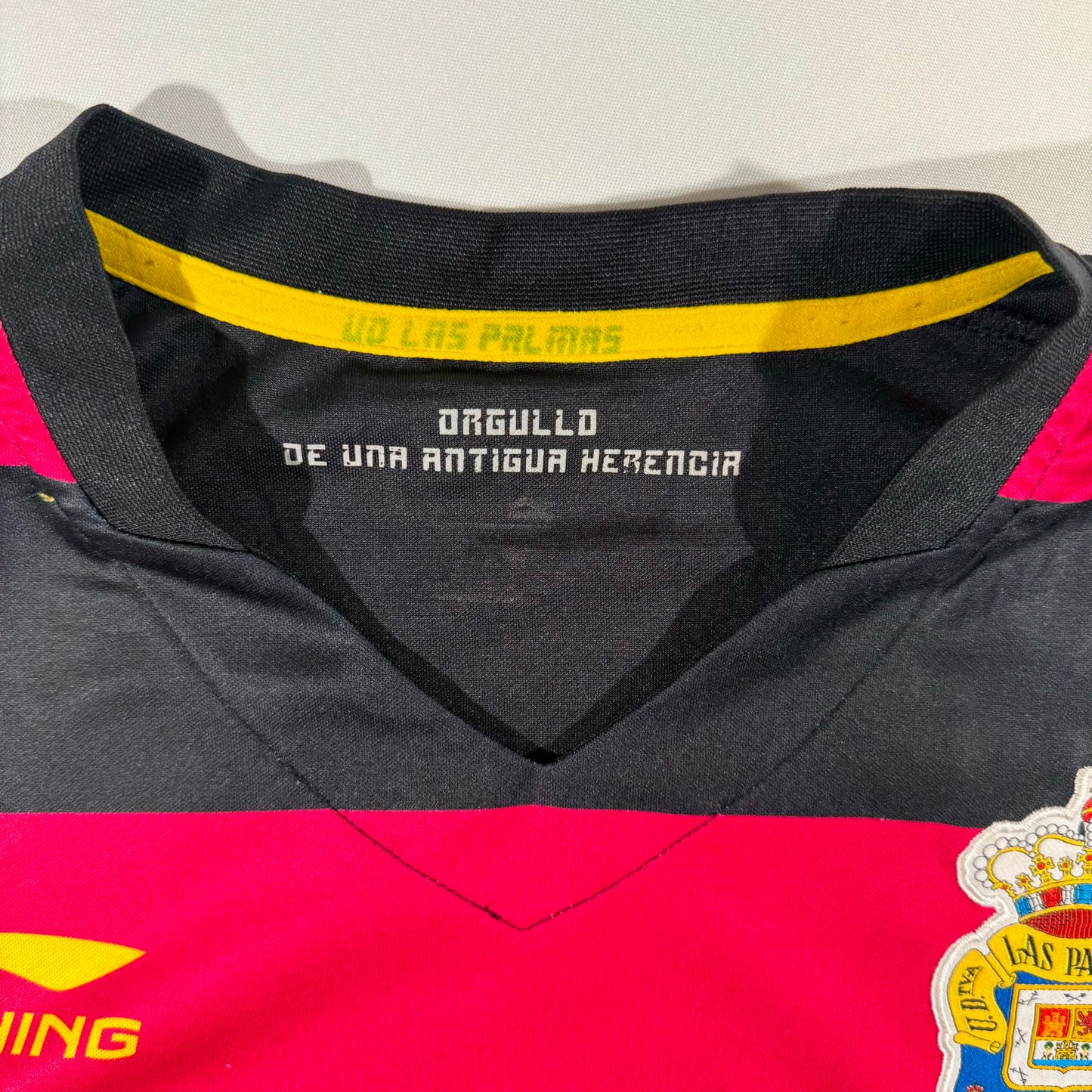 Las Palmas 2010s jersey (M)