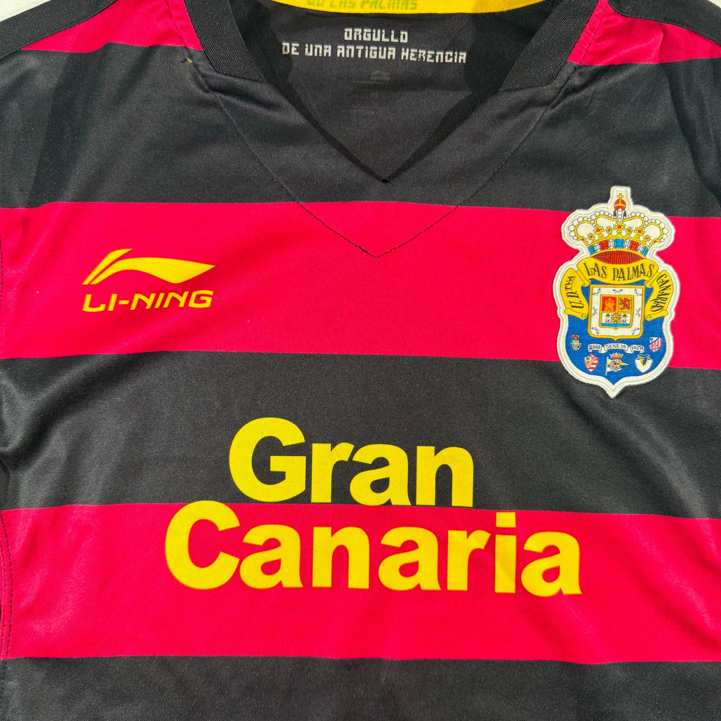Las Palmas 2010s jersey (M)