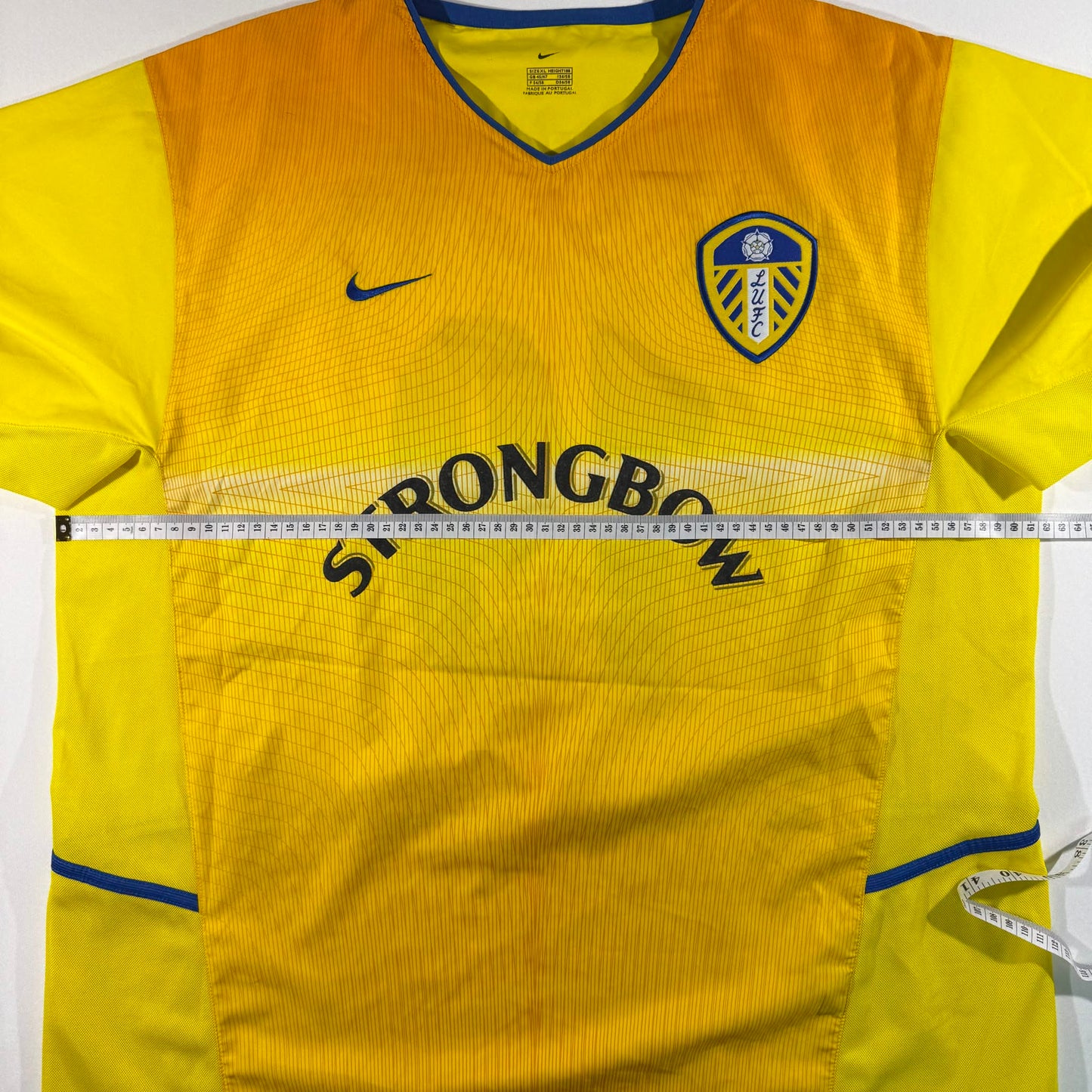 Leeds United 2002/3 away #19 Eirik Bakke