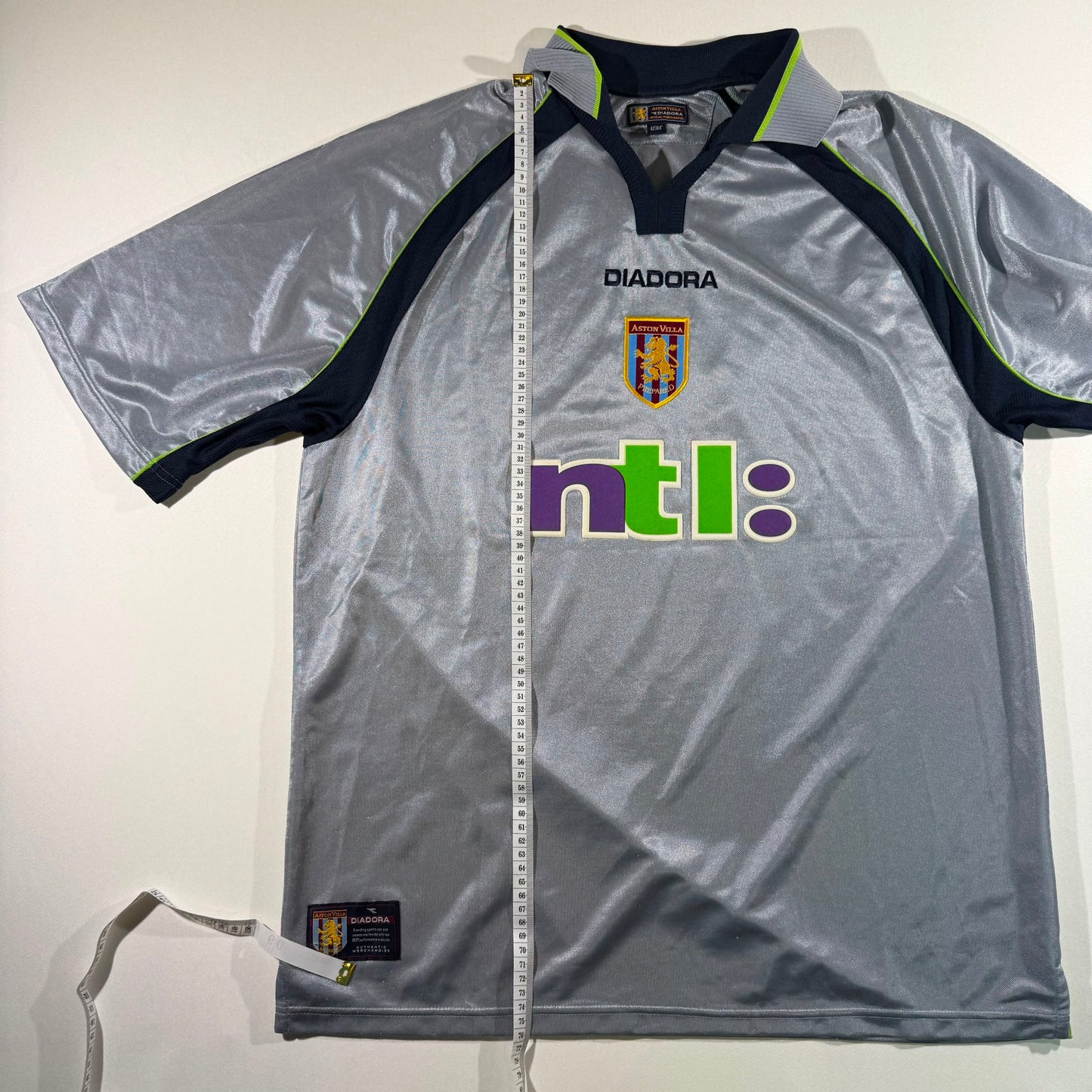 Aston Villa 2001/02 away