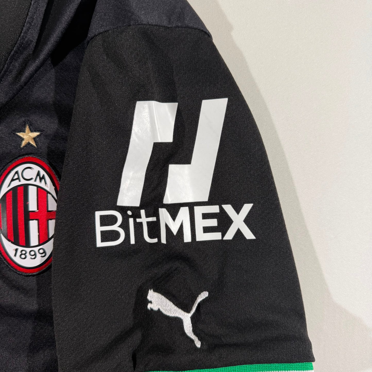 AC Milan 2022/23 home #19 Theo Hernández