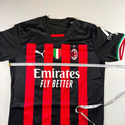 AC Milan 2022/23 home #19 Theo Hernández