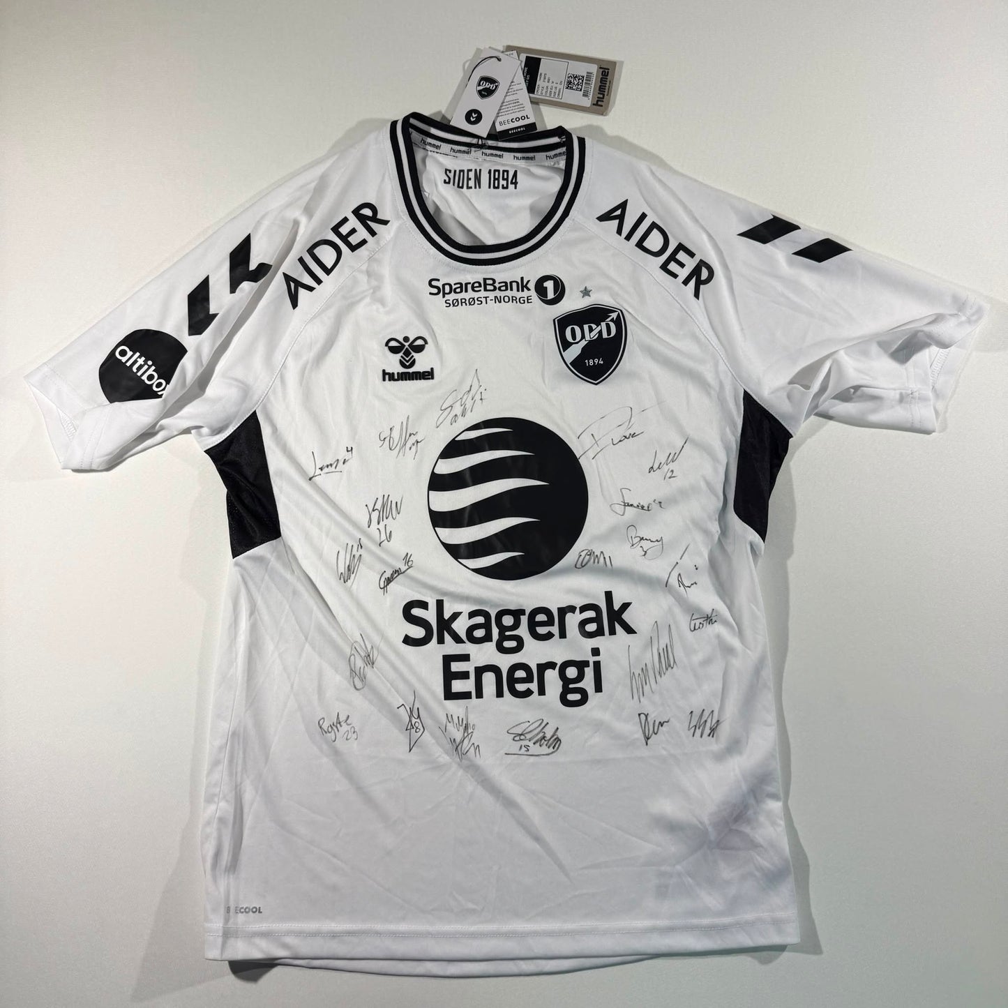 Odds BK 2023 home signed