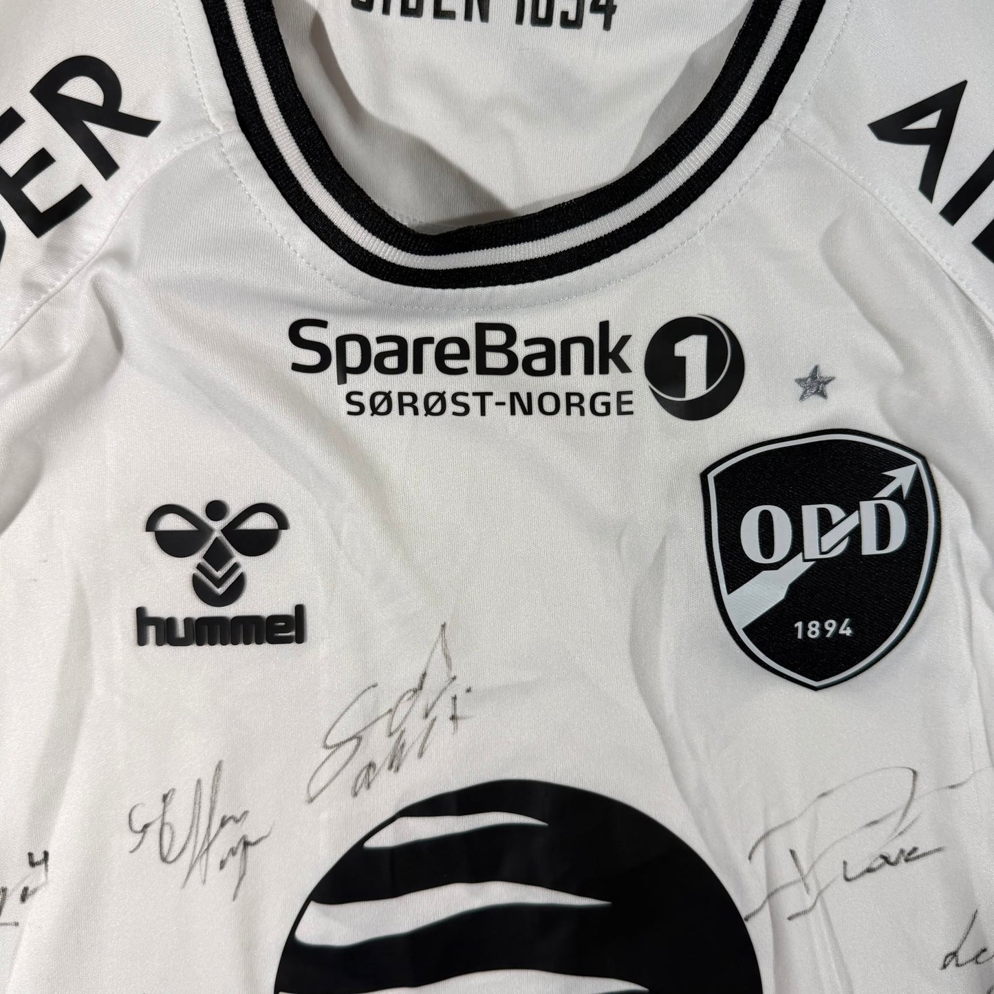 Odds BK 2023 home signed