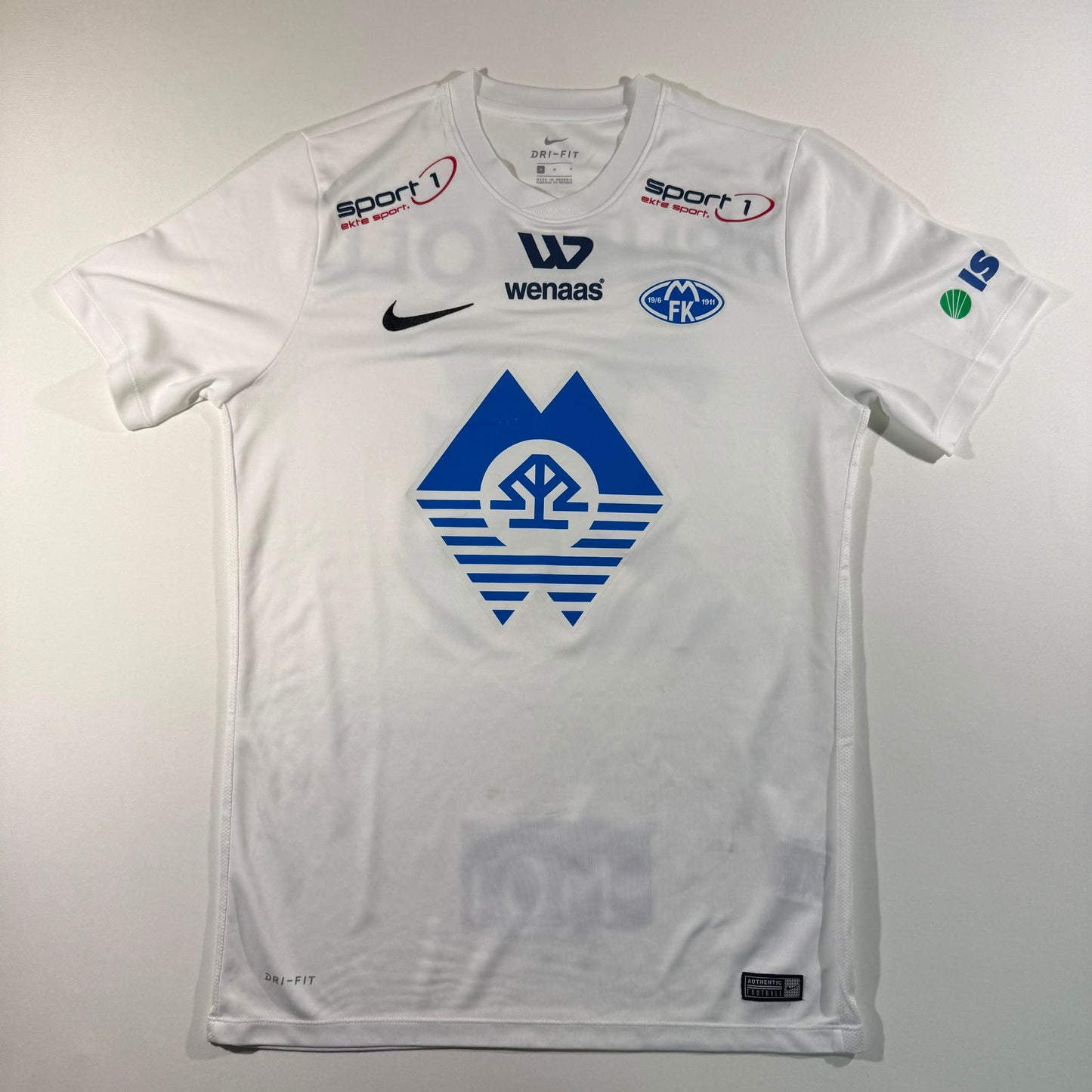 Molde 2018 away #24