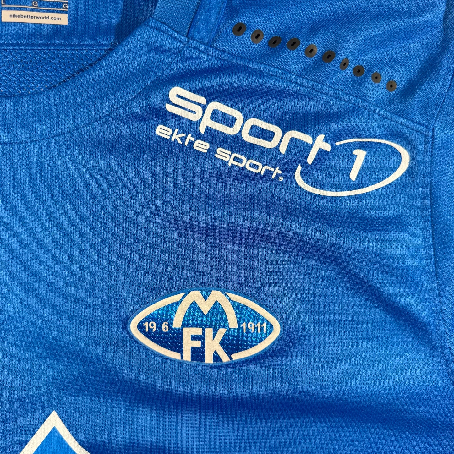 Molde FK 2016 home matchworn #4 Ruben Gabrielsen