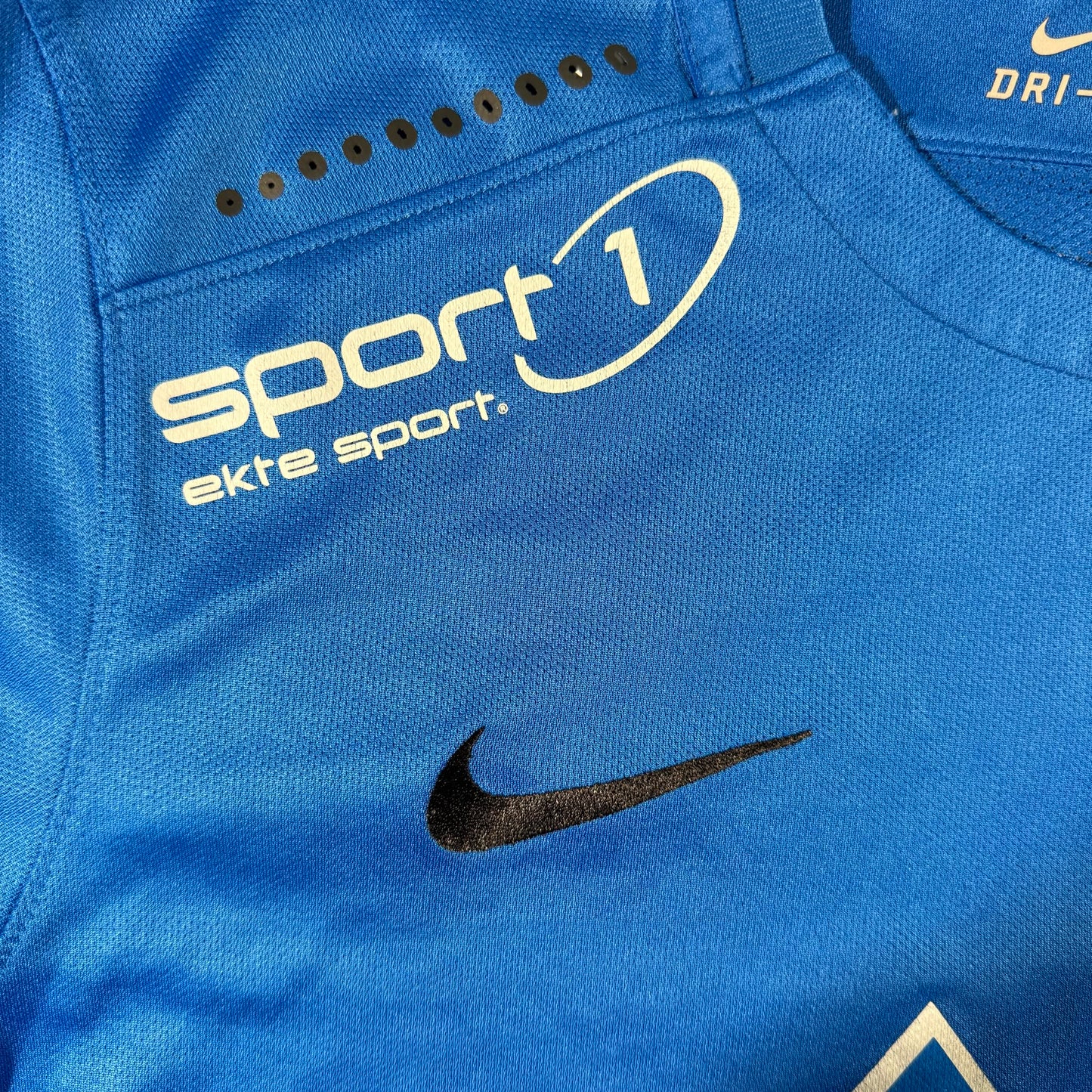 Molde FK 2016 home matchworn #4 Ruben Gabrielsen
