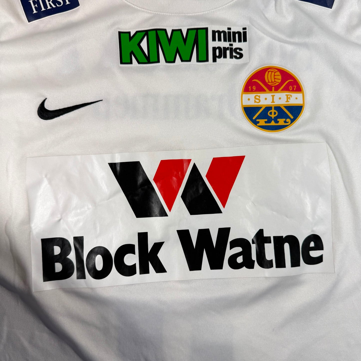Strømsgodset 2006 away matchworn #5 Jan Frode Nornes