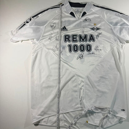 Rosenborg 2004 home signed