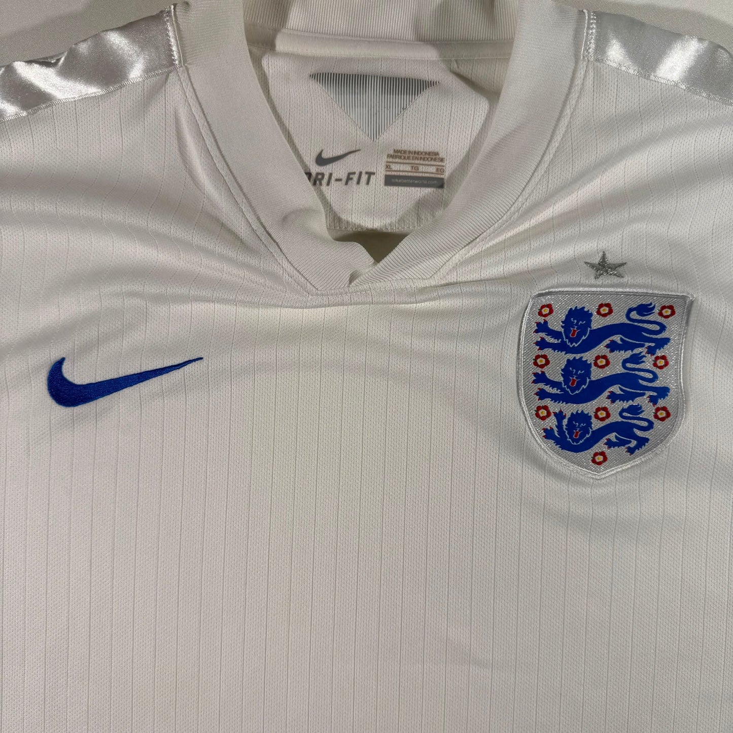 England 2014 home