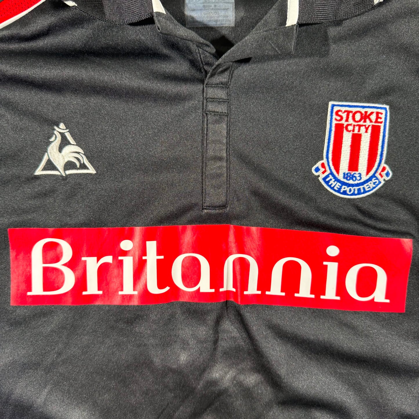 Stoke City 2010/11 away #4 Robert Huth