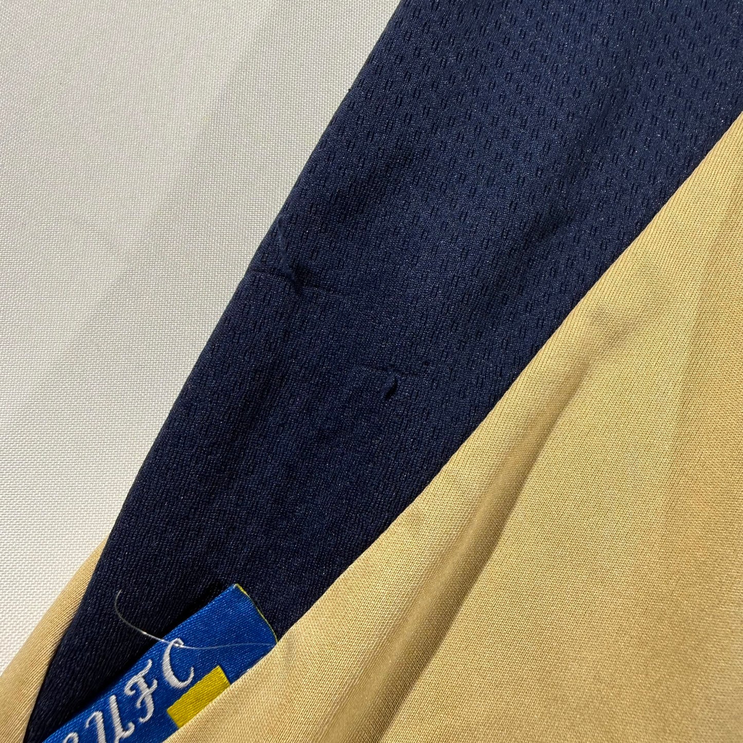 Leeds 2013/14 away junior