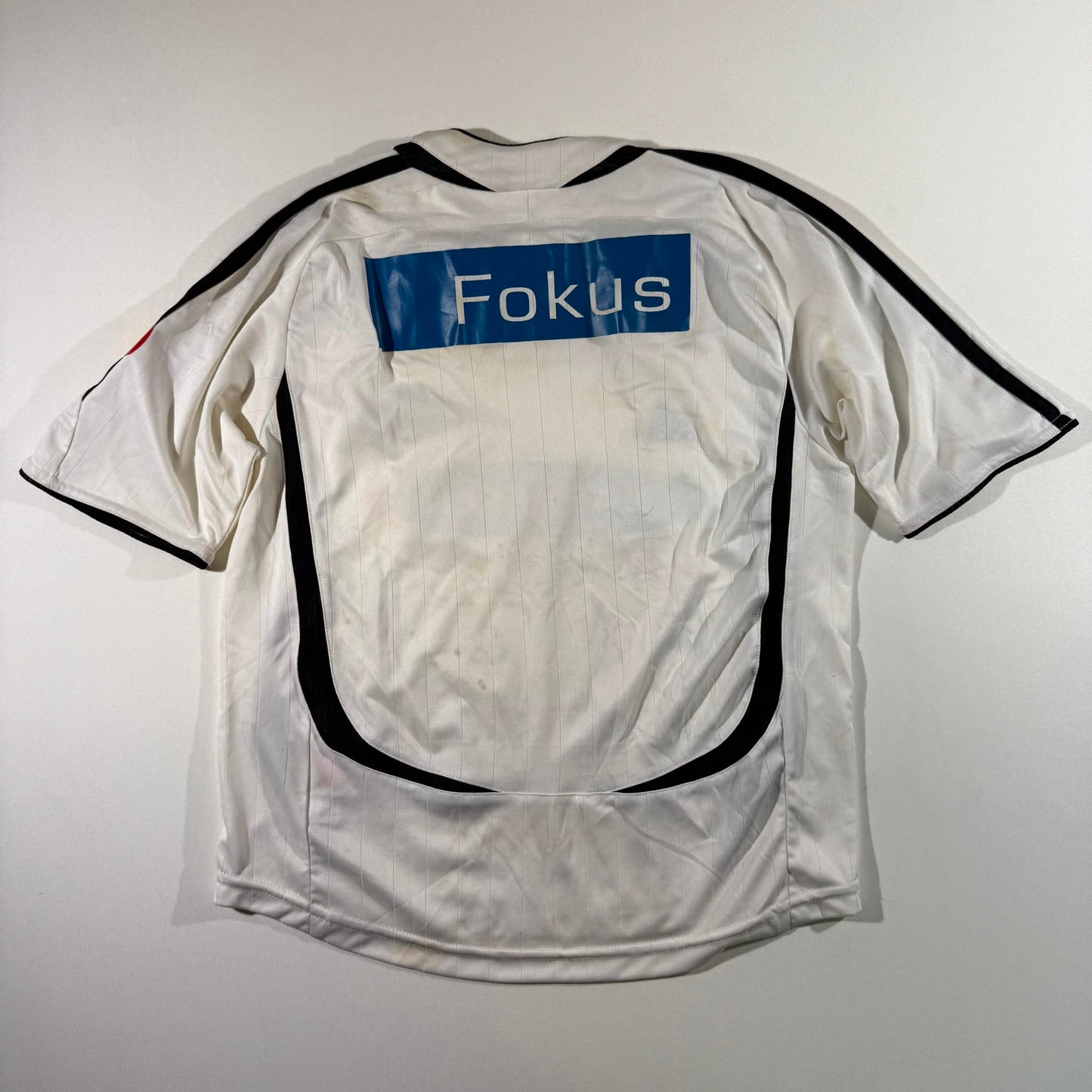 Rosenborg 2007 home junior signed