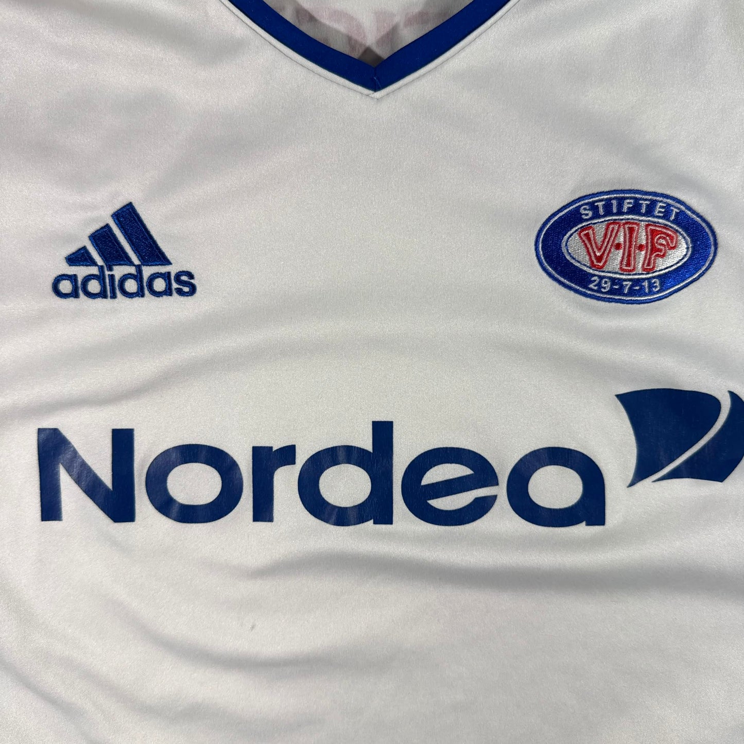 Vålerenga 2011 away