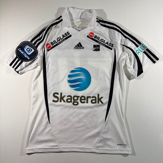 Odds BK 2009 home match prepared #20 Marcelo Miorando
