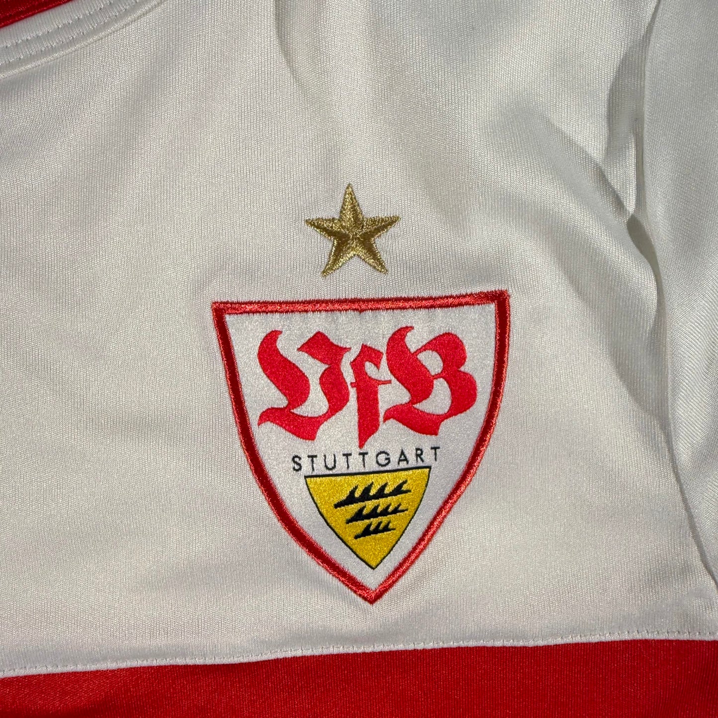 VfB Stuttgart 2012/13 home junior