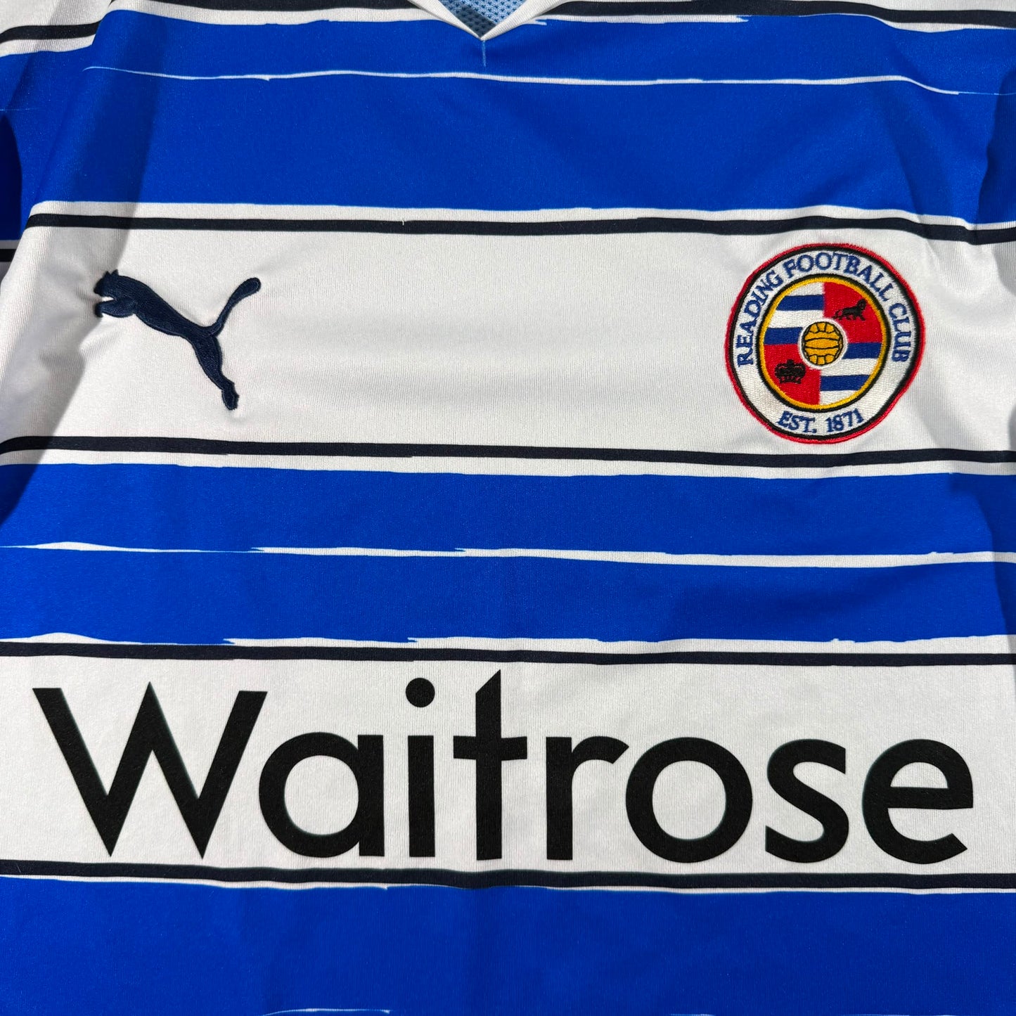Reading 2010/11 home