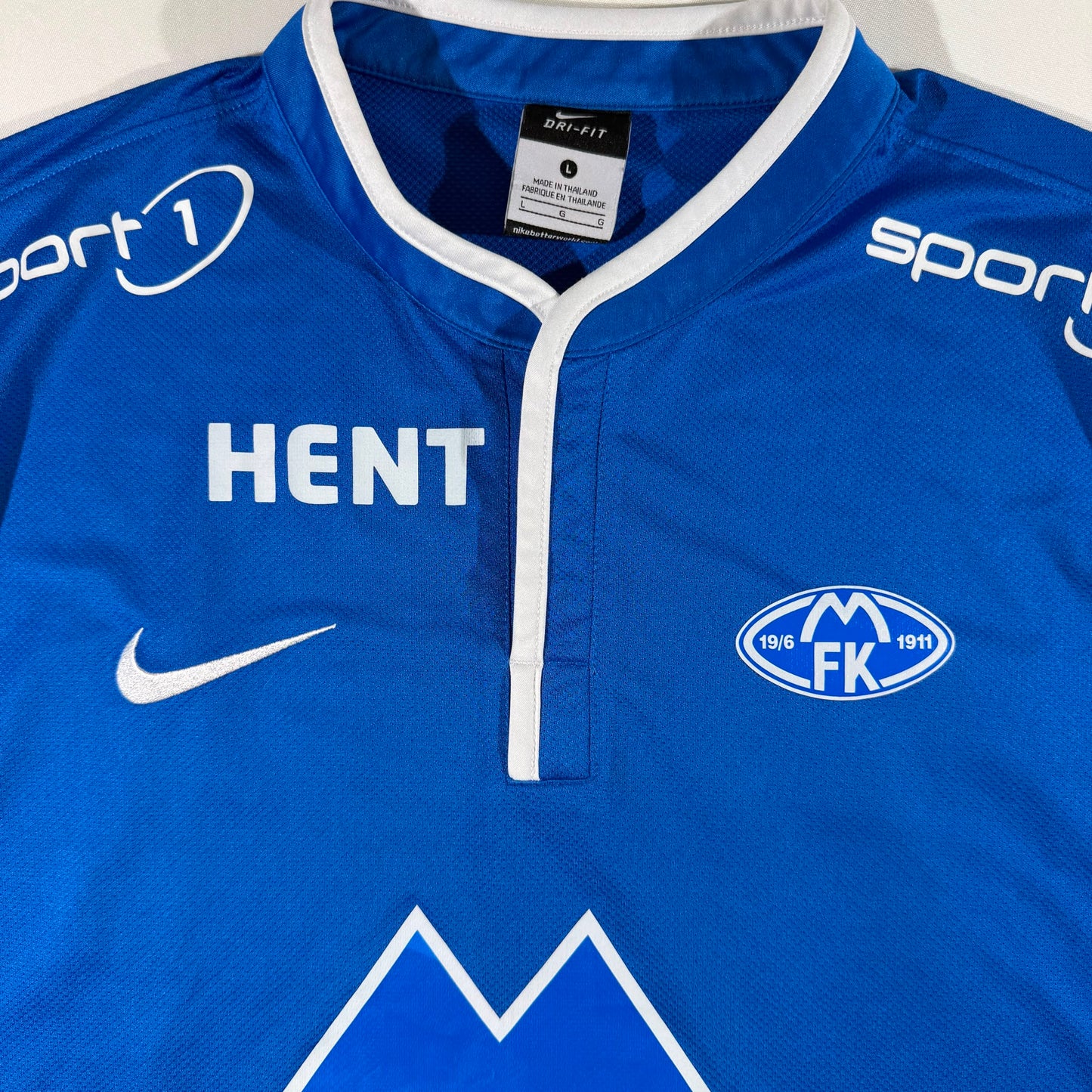 Molde FK 2015 home #6 Daniel Berg Hestad (L)