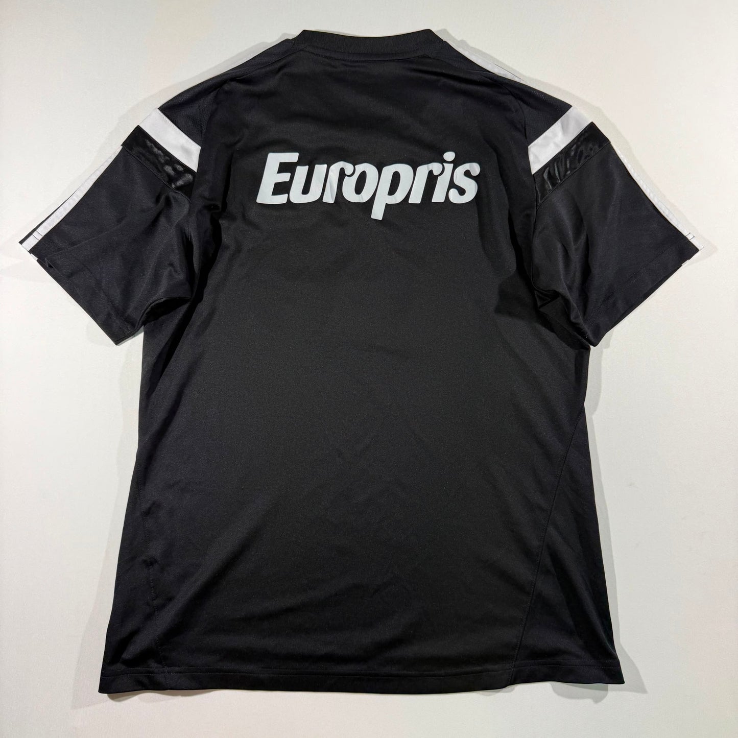 Fredrikstad 2015 away (L)
