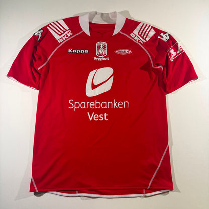Brann 2009 home #17 Eirik Bakke (XL)