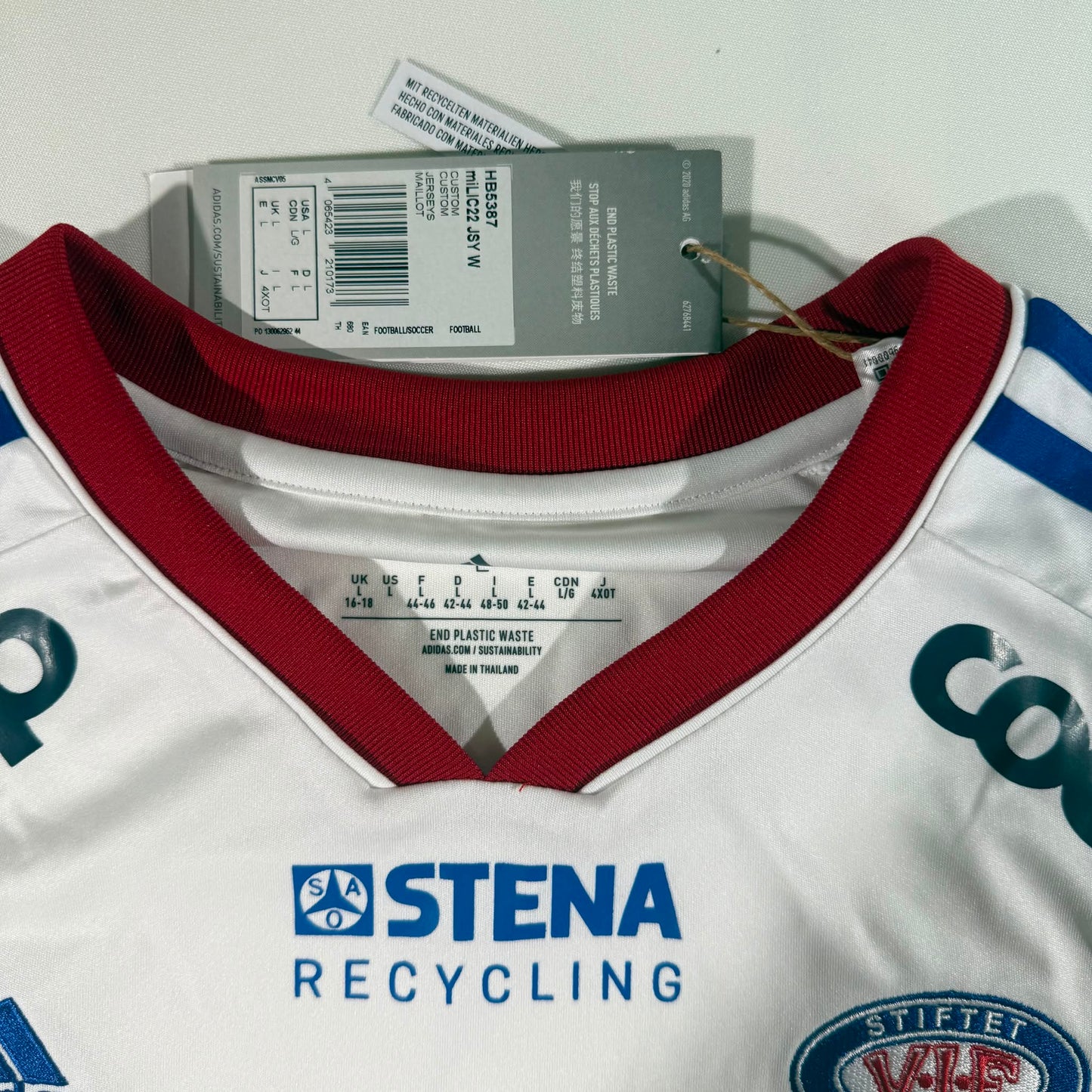 Vålerenga 2022 away women (L)
