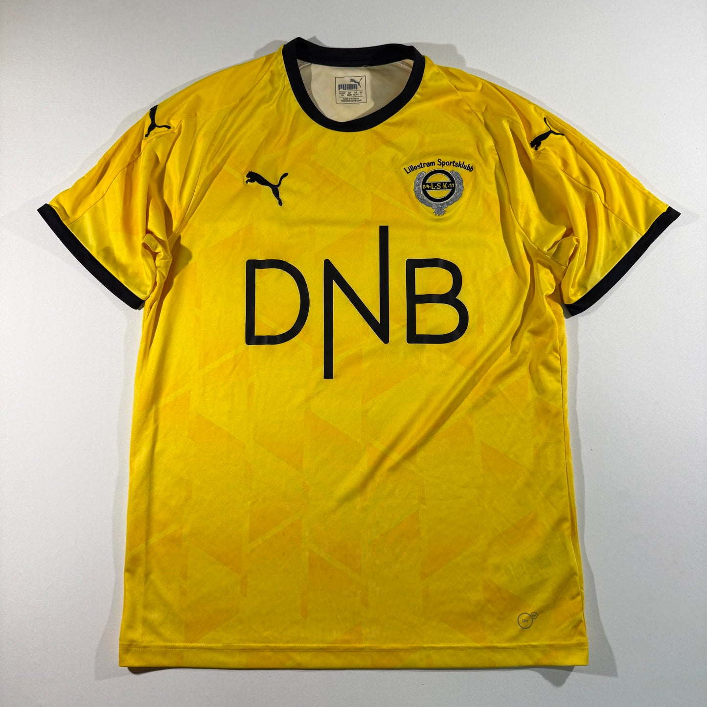 Lillestrøm 2018 home (L)