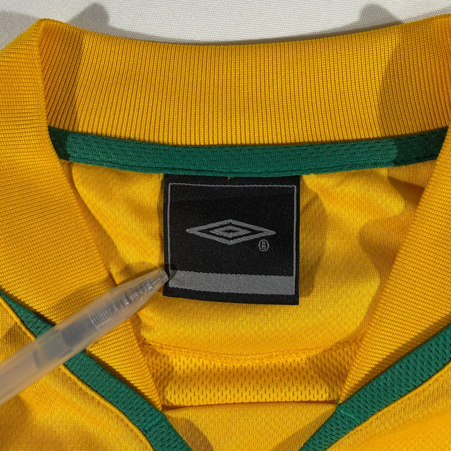 Tufte IL away (XL)