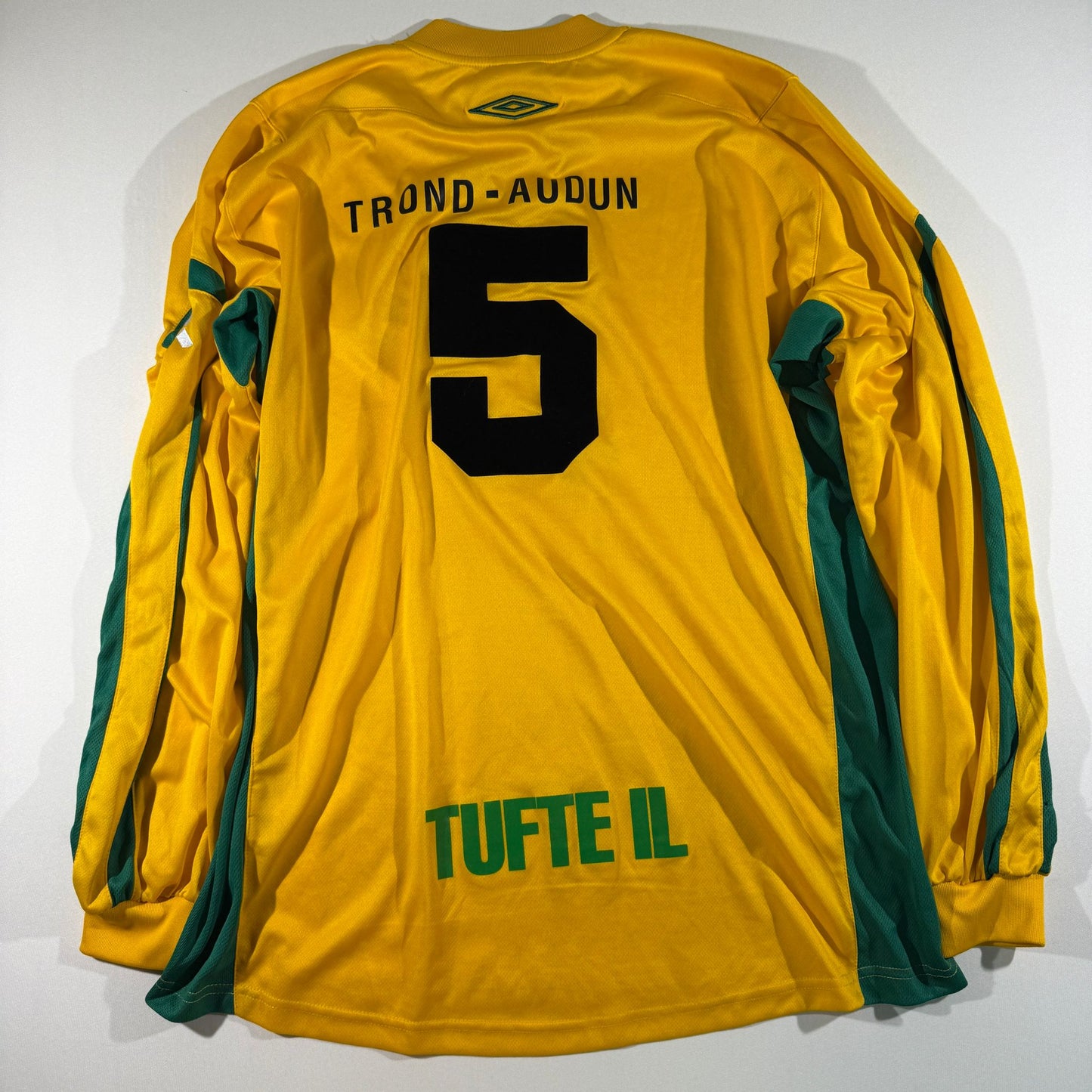 Tufte IL away (XL)