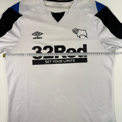 Derby Country 2021/22 home (L)