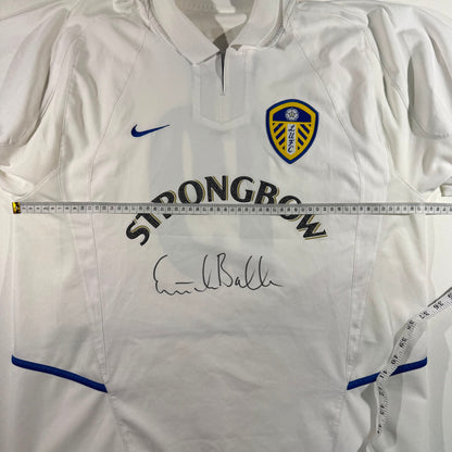 Leeds United 2002/03 home signed #19 Eirik Bakke (L)