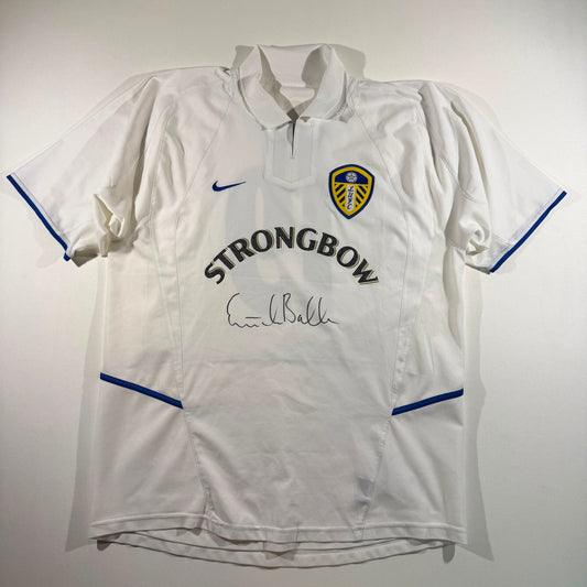 Leeds United 2002/03 home signed #19 Eirik Bakke (L)