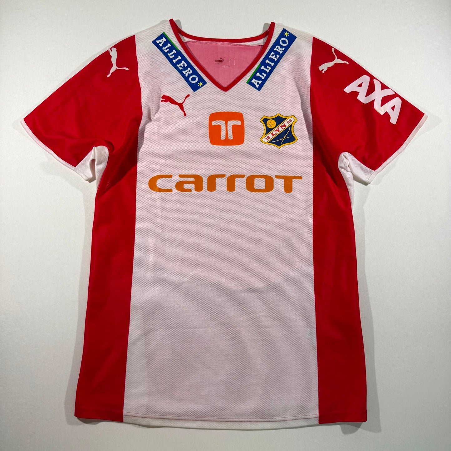 Lyn Fotball 2009 home (L)